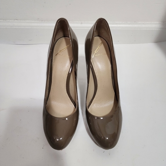 Brian Artwood Brown Taupe Patent Leather Platform Pumps Heels Shoes Event Evenin - Picture 3 of 16